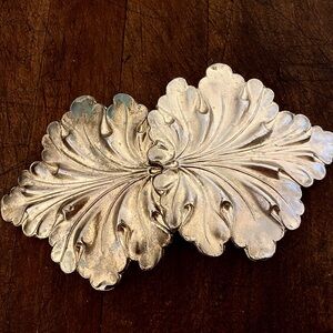 Large VINTAGE Gold Leaf Belt Buckle!!